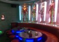 化妆品店招聘配图文案（美妆店铺诚聘创意视觉设计师）